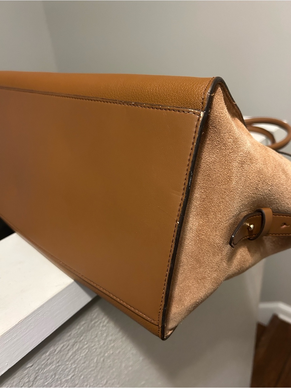 Michael Kors Avril X-Large Brown Leather Tote Bag - Picture 9 of 15